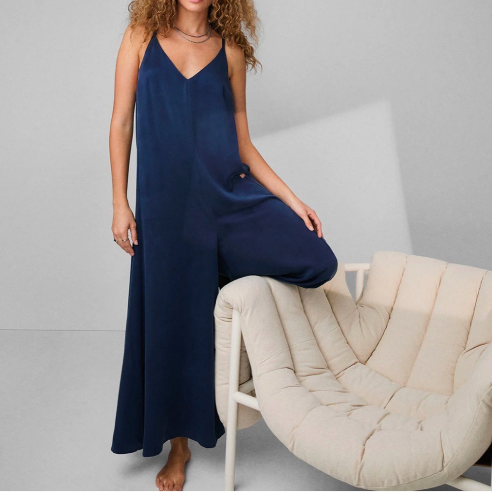 LUNYA BNWT Washable Silk Elastic Strap Jumpsuit in Blue Ellipsis Size M - Picture 7 of 8